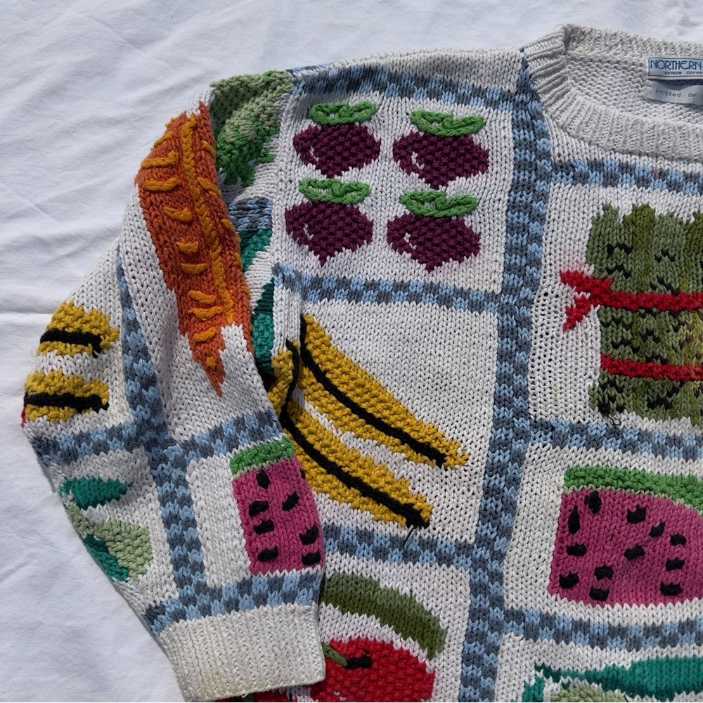 Northern Isles - Knitted By Hand Fruit Sweater - Picture 3 of 5